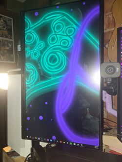 2 HP VH240a Monitors