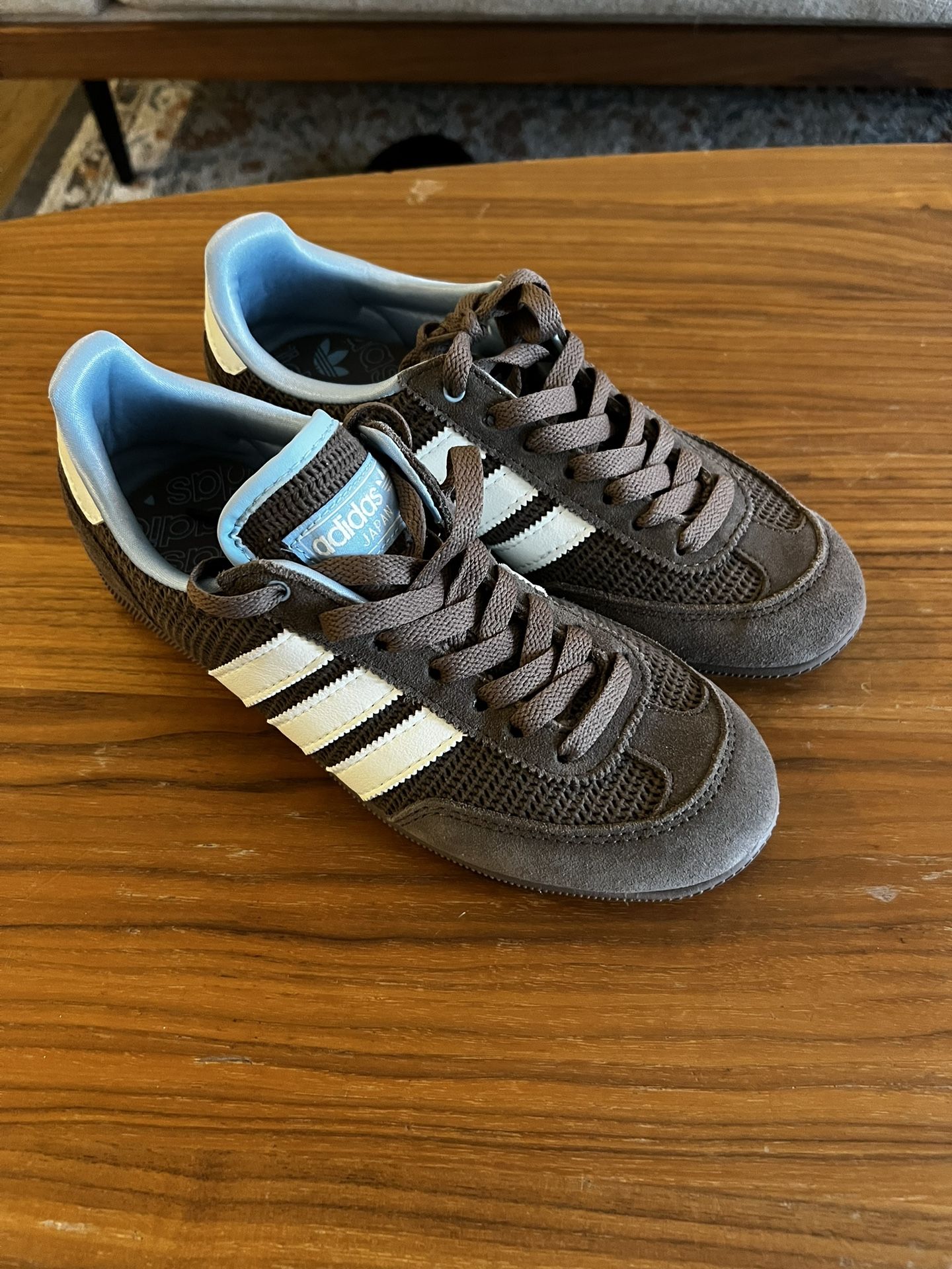 Adidas Women’s 6-1/2 Shoes