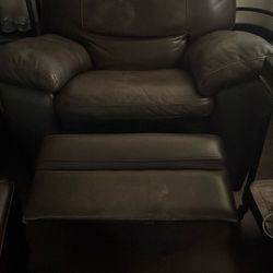 Leather Chair  Make Offer!