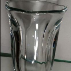 MC - VINTAGE THICK CRYSTAL - GLASS VASE 10"×6"