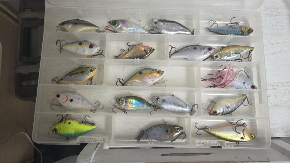 Name Brqnd Lipless Crank Baits