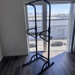 Work Out Station Pull UPS, Dips, Etc.