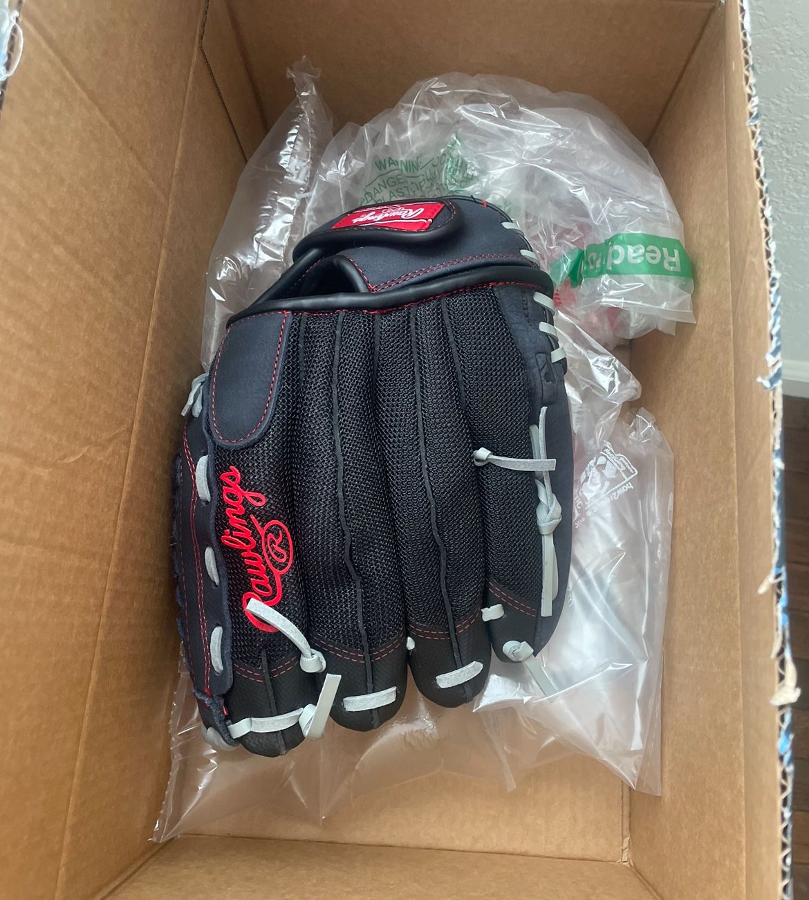 Rawlings Baseball Glove