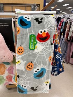 Sesame Street Elmo Halloween blanket