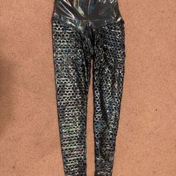 New large metallic holographic leggings stretchy pants outfit