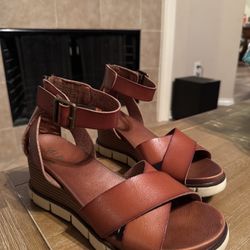 MIA Lauri Wedge Sandals 