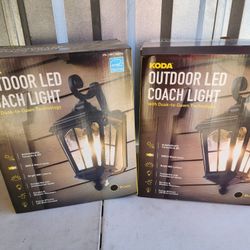 *** SET OF OUTDOOR LED LIGHTS NEW ***
