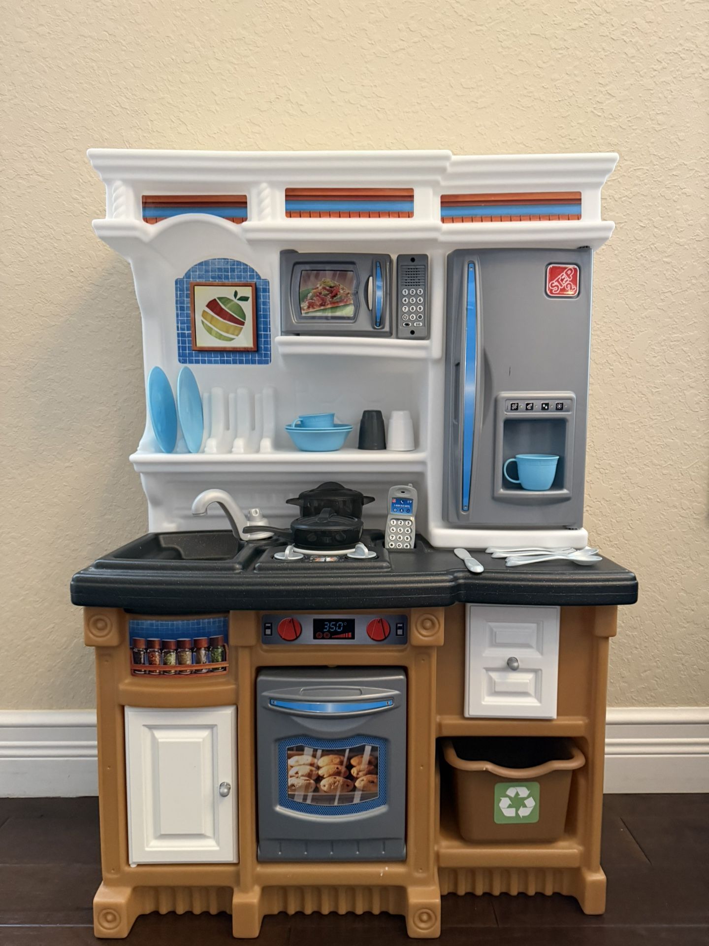Step2 Lifestyle Custom Kitchen Playset 