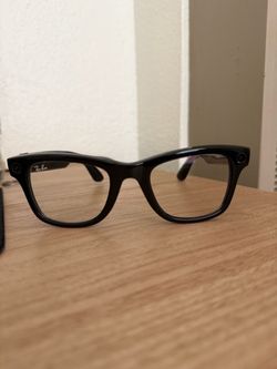 Ray-Ban Meta Smart Glasses