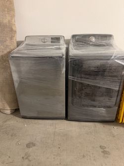 Samsung Washer and Dryer Set