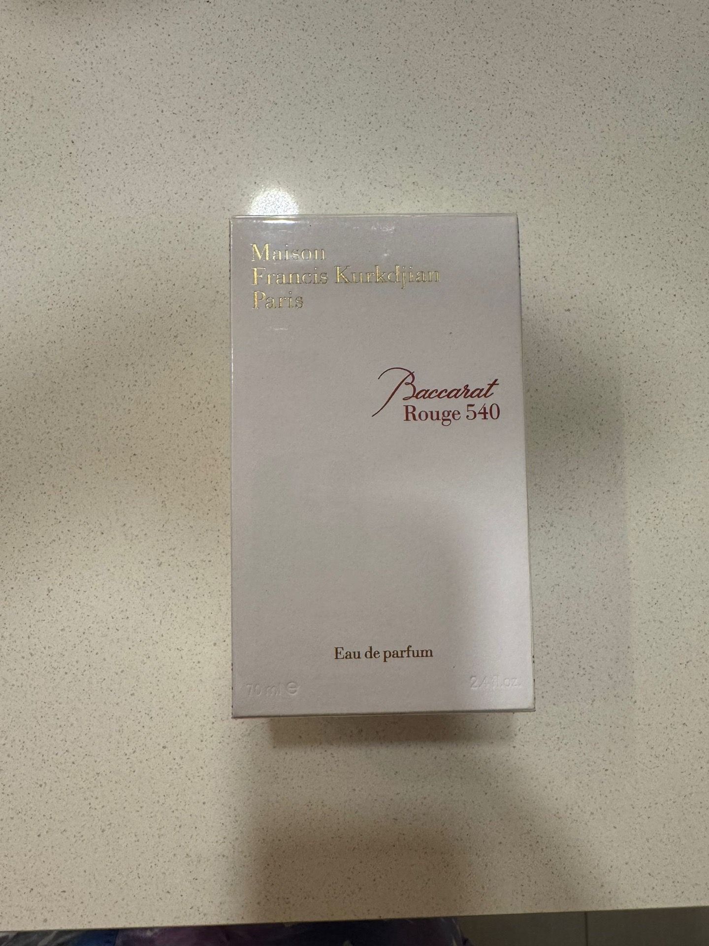 Perfume nuevo en su caja BACCARAT 540