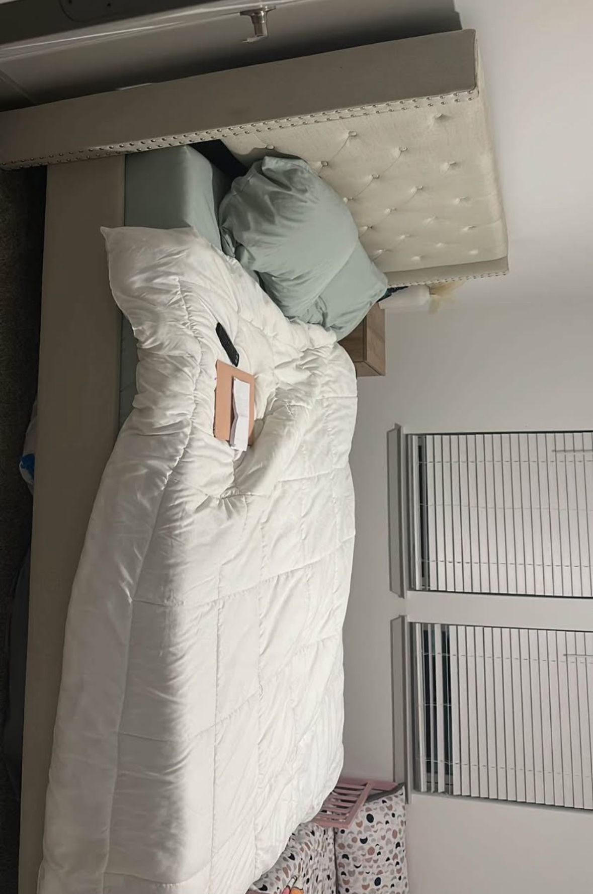 Queen Size Upholstered Bed Frame