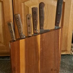 Chicago Cuttlery 6 Knives And Hickory Block