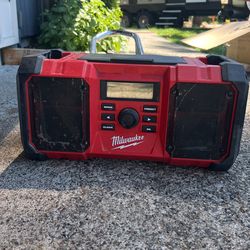 Milwaukee Job site Radio
