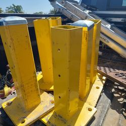 Bumper Polls Shop Door