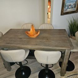 Dining Table Tall and 6 Barstools