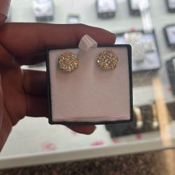 10k Diamond Flower Earrings 