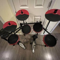 Alesis Nitro Mesh Kit 8-piece Electronic Drum Set