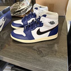 Jordan AJ 1 High OG size 8.5
