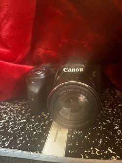 Canon Digital Camera Black