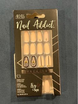 Ardell Nail Addict Premium Artificial Nail Set