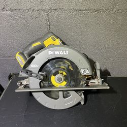 Dewalt Flexvolt Circular Saw