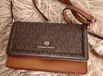 Woman Michael Kors Crossbody /Wallet