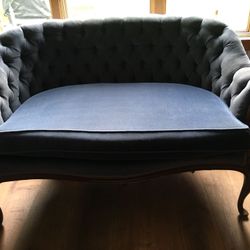SOLD-Victorian settee-$130.00