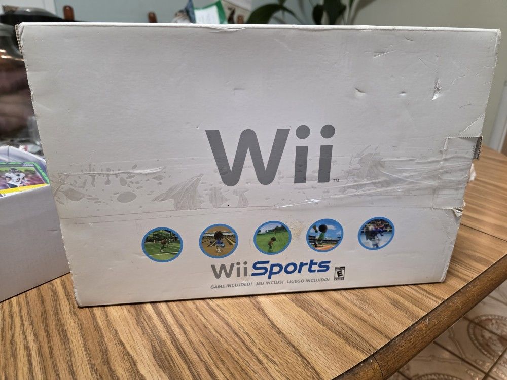 Nintendo Wii Sports sealed open box