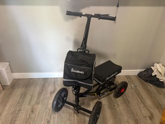 Knee Scooter *Like New*