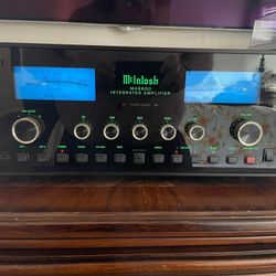 McIntosh MA6900