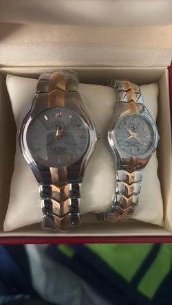 Dream Master His and Hers Automatic Watch Set - New in Box - Two Tone"
