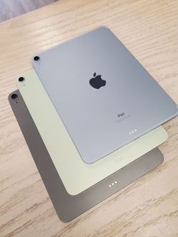 📱 Apple iPad Air 4 10.9 inchTablet – Starting at $249 or Only $1 to Take It Home Today! Save Up to $400 with 6 months Warranty 💥