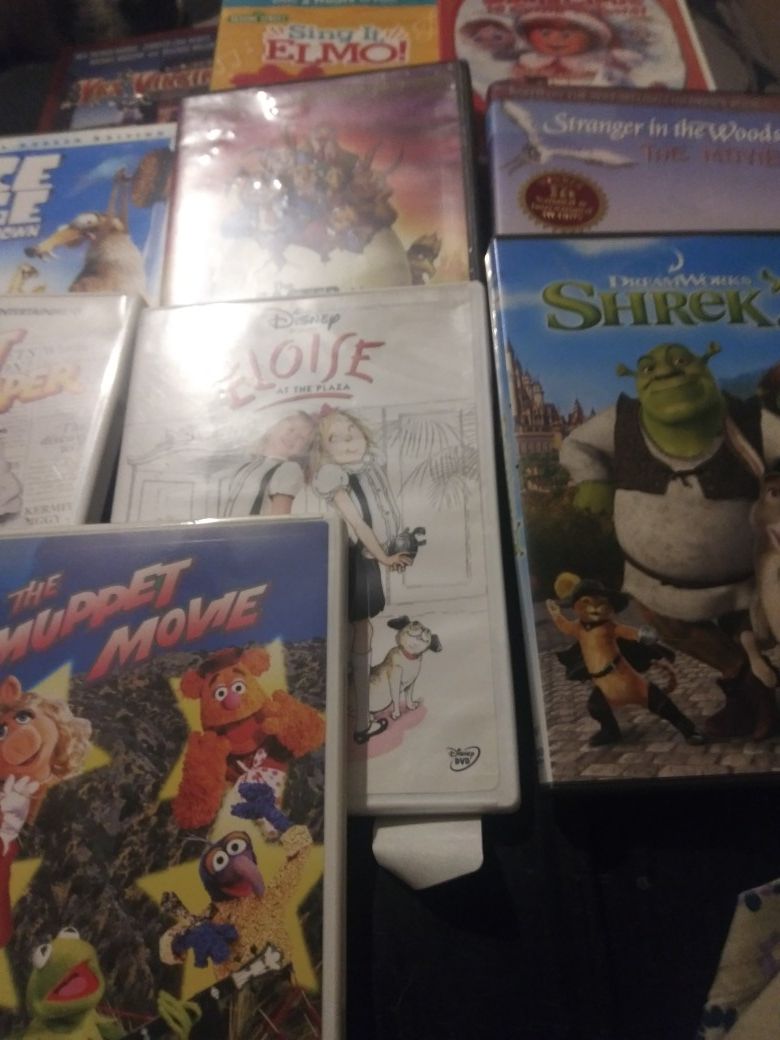 Variety of children's DVDs 10 DVDs