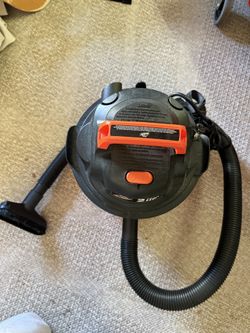 Armor All 2.5 Gallon 2 Peak HP Wet and Dry Vacuum