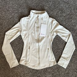 Light Ivory With Gold Zipper