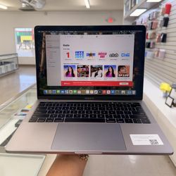 MacBook Pro 2019 I7 16ram 512gb 