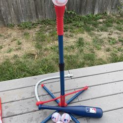 Franklin MLB Batting Kids T-Ball Set