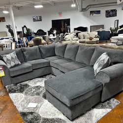 Brand New Grey Sectional With Reversible Chaise 