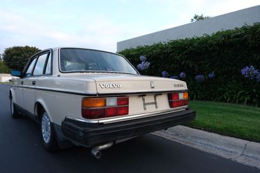 1987 Volvo 240