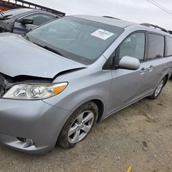 2015 Toyota Sienna Parts Only 