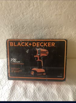 BLACK+DECKER 20-Volt MAX Lithium-Ion Cordless Drill/Driver with Battery 1.5Ah and Charger
