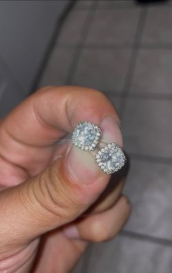 Moissanite Earings