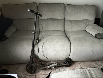 Electric scooter