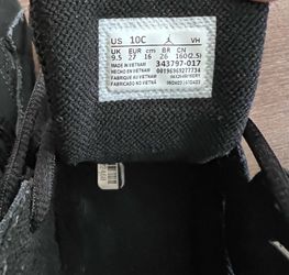 Kids Jordan sneakers size 10C,  only worn once