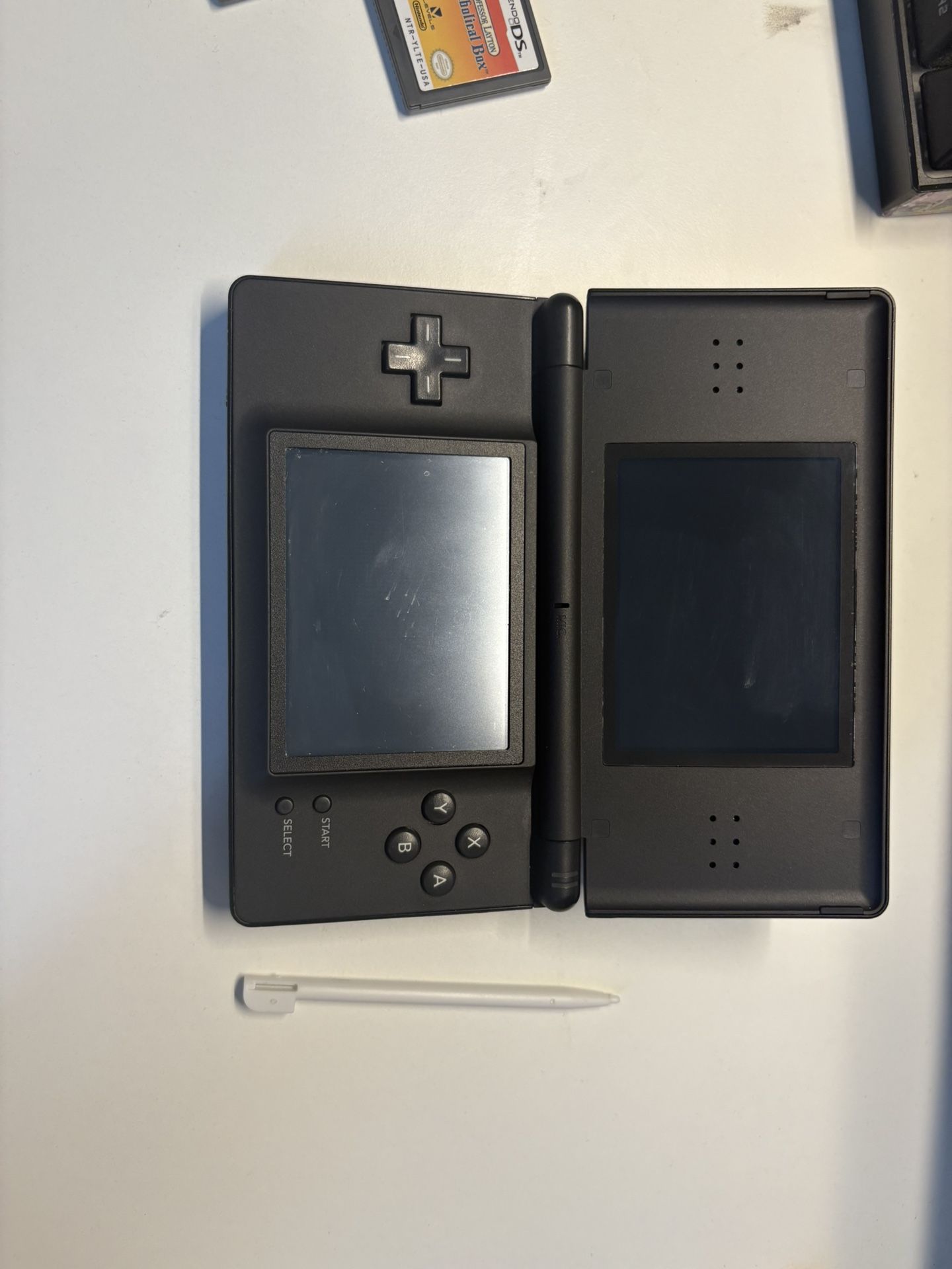 Nintendo DS Lite