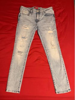 Guess jeans (distressed)