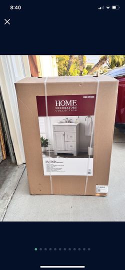 Vanity New In Box 24 Inches