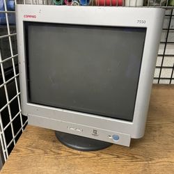 Compaq 7550 Monitor 