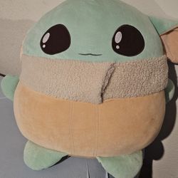 Large Grogu Plushie 